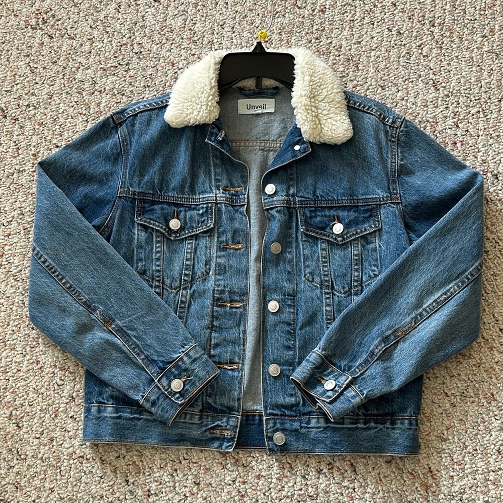 Unveil Jean Jacket